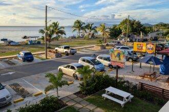 pinneysbeach1