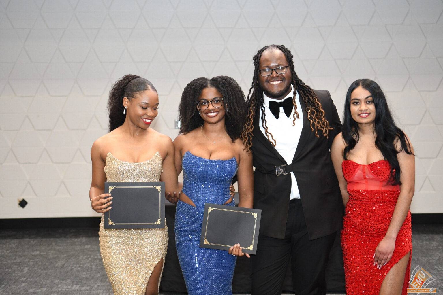 5247a9d6 e03a 4599 95c0 deba19e82a72fix