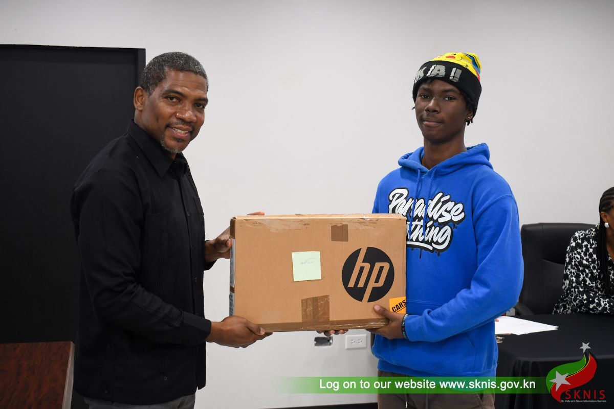 73ce8a0c 4ab7 2a16 02bd 175810e46e5a