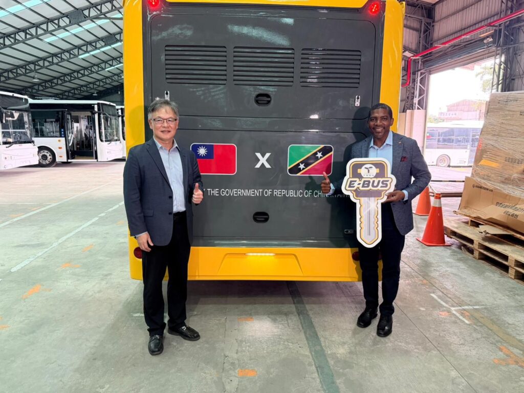 4b4925b6 4bd1 02ca 6f9b cbb269c5f81b7784499873006684202