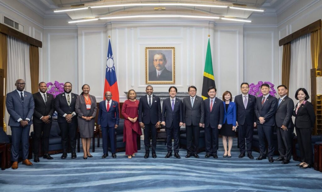 President Lai meets Prime Minister Hon. Dr. Terrance Drew of Federation of Saint Christopher and Nevis 2 581943885 1164985305737401 2824594443883681340 n2928023554355268118