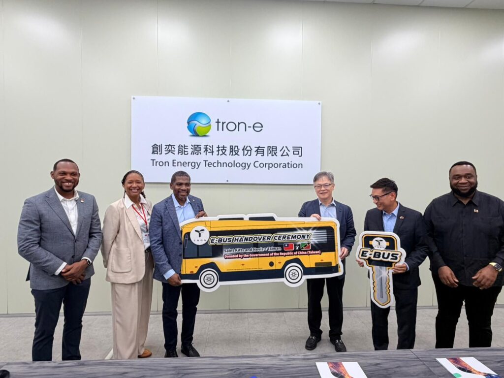 c3118b49 f6dd 9d0b f154 ea11708c69f7 18689727339356734742