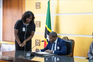 28d473f2 4a3f 1994 9704 f5c6df68b9d6